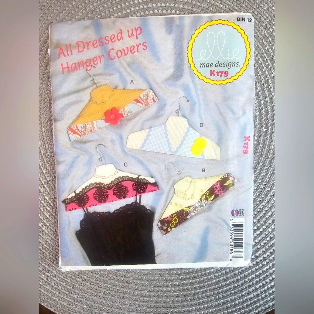 Ellie Mae Designs All Dressed Up Hanger Covers